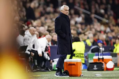 الأول منذ 2019.. مورينيو يتذوق طعم الانتصار في دوري أبطال أوروبا